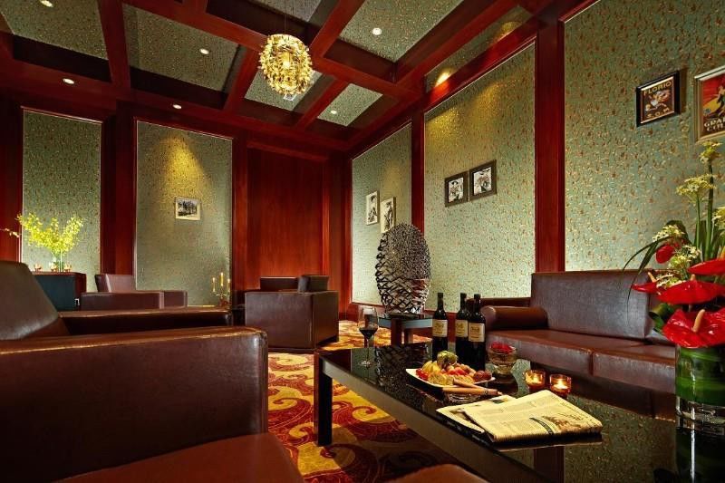 Jurong Yukun New Century Hotel Jiangsu Экстерьер фото
