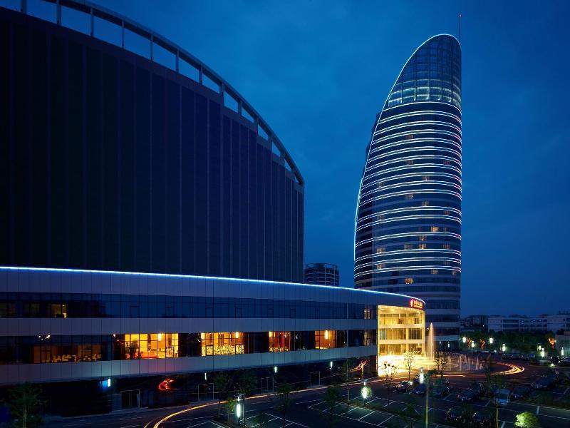 Jurong Yukun New Century Hotel Jiangsu Экстерьер фото