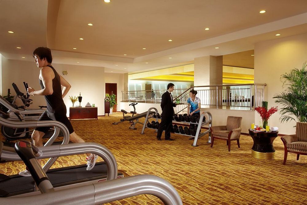 Jurong Yukun New Century Hotel Jiangsu Экстерьер фото